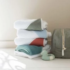 Cocoeko Capes De Bain Bébé Et Peignoirs Enfant Cape De Bain Bébé Bleu Glacier 9 Cocoeko Capes De Bain Bébé Et Peignoirs Enfant Cape De Bain Bébé Bleu Glacier -Couvertures bébé et enfant Soldes cape de bain bebe bleu glacier 1