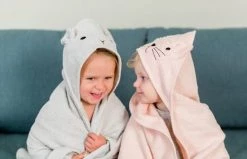 Kindsgut Capes De Bain Bébé Et Peignoirs Enfant Cape De Bain Chat En Coton Rose 10 Kindsgut Capes De Bain Bébé Et Peignoirs Enfant Cape De Bain Chat En Coton Rose -Couvertures bébé et enfant Soldes cape de bain chat en coton rose 3