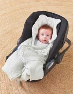 Noukie's Couvertures Bébé Et Enfant Couverture Nomade En Mousseline De Coton Bio Safari Sauge -Couvertures bébé et enfant Soldes couverture nomade en mousseline de coton bio safari sauge 5