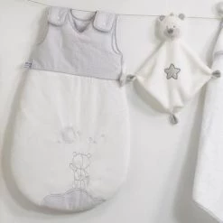 Sauthon Gigoteuses Gigoteuse 0 à 4 Mois En Coton Polyurethane Blanc 9 Sauthon Gigoteuses Gigoteuse 0 à 4 Mois En Coton Polyurethane Blanc -Couvertures bébé et enfant Soldes gigoteuse 0 a 4 mois en coton polyurethane blanc 2