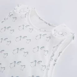 Maisons Du Monde Gigoteuses Gigoteuse Bébé évolutive 0/18 Mois En Coton Bio écru Motifs Pingoins Gris Et Bleus -Couvertures bébé et enfant Soldes gigoteuse bebe evolutive 0 18 mois en coton bio ecru motifs pingoins gris et bleus 1000 8 37 215738 6