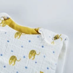 Maisons Du Monde Gigoteuses Gigoteuse Bébé Tigre Imprimés écrus, Jaune Moutarde Et Bleu 9 Maisons Du Monde Gigoteuses Gigoteuse Bébé Tigre Imprimés écrus, Jaune Moutarde Et Bleu -Couvertures bébé et enfant Soldes gigoteuse bebe tigre imprimes ecrus jaune moutarde et bleu 1000 15 10 226166 4