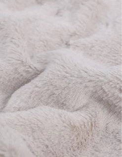 Noukie's Gigoteuses Gigoteuse Chaude En Fausse Fourrure Greige TOG 2-3,5 (70 Cm) 12 Noukie's Gigoteuses Gigoteuse Chaude En Fausse Fourrure Greige TOG 2-3,5 (70 Cm) -Couvertures bébé et enfant Soldes gigoteuse chaude en fausse fourrure greige tog 2 3 5 70 cm 4