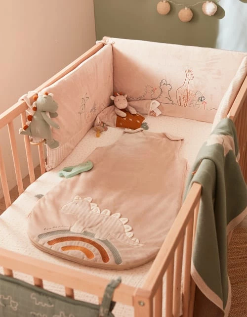 Noukie's Gigoteuses Gigoteuse Chaude Stégi Le Stégosaure TOG 2 (70 Cm) 8 Noukie's Gigoteuses Gigoteuse Chaude Stégi Le Stégosaure TOG 2 (70 Cm) – Image 6