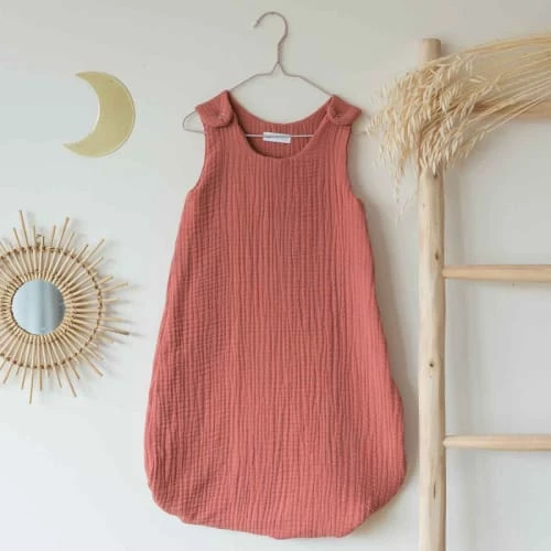 Cocoeko Gigoteuses Gigoteuse été En Double Gaze De Coton Marsala (6-24 Mois) 6 Cocoeko Gigoteuses Gigoteuse été En Double Gaze De Coton Marsala (6-24 Mois) – Image 4