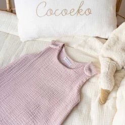 Cocoeko Gigoteuses Gigoteuse été En Double Gaze De Coton Rose Pale (6-24 Mois) 9 Cocoeko Gigoteuses Gigoteuse été En Double Gaze De Coton Rose Pale (6-24 Mois) -Couvertures bébé et enfant Soldes gigoteuse ete en double gaze de coton rose pale 6 24 mois 1