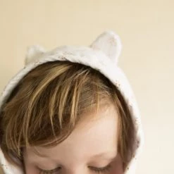 Gabrielle Paris Capes De Bain Bébé Et Peignoirs Enfant Peignoir En Gaze De Coton Biologique à Motifs Crème 11 Gabrielle Paris Capes De Bain Bébé Et Peignoirs Enfant Peignoir En Gaze De Coton Biologique à Motifs Crème -Couvertures bébé et enfant Soldes peignoir en gaze de coton biologique a motifs creme 3