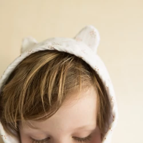 Gabrielle Paris Capes De Bain Bébé Et Peignoirs Enfant Peignoir En Gaze De Coton Biologique à Motifs Crème 6 Gabrielle Paris Capes De Bain Bébé Et Peignoirs Enfant Peignoir En Gaze De Coton Biologique à Motifs Crème – Image 4