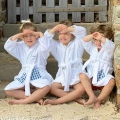Cocoeko Capes De Bain Bébé Et Peignoirs Enfant Peignoir Enfant Blanc & Imprimé Vichy (4-6ans) 9 Cocoeko Capes De Bain Bébé Et Peignoirs Enfant Peignoir Enfant Blanc & Imprimé Vichy (4-6ans) -Couvertures bébé et enfant Soldes peignoir enfant blanc imprime vichy 4 6ans 1
