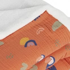 Maisons Du Monde Couvertures Bébé Et Enfant Plaid Orange à Motifs Tropicaux En Gaze De Coton 130x170 -Couvertures bébé et enfant Soldes plaid orange a motifs tropicaux en gaze de coton 130x170 1000 12 31 226146 2
