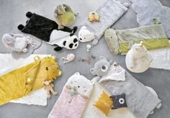 Maisons Du Monde Couvertures Bébé Et Enfant Sac De Couchage Enfant Chat Blanc, Rose Et Doré -Couvertures bébé et enfant Soldes sac de couchage enfant chat blanc rose et dore 1000 7 1 193603 9