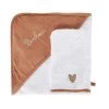 Maisons Du Monde Capes De Bain Bébé Et Peignoirs Enfant Sortie De Bain Bébé En Gaze De Coton Et Broderie Blanche, Terracotta Et Doré, 80x80 2 Maisons Du Monde Capes De Bain Bébé Et Peignoirs Enfant Sortie De Bain Bébé En Gaze De Coton Et Broderie Blanche, Terracotta Et Doré, 80x80 -Couvertures bébé et enfant Soldes sortie de bain bebe en gaze de coton et broderie blanche terracotta et dore 80x80 1000 13 16 225926 1